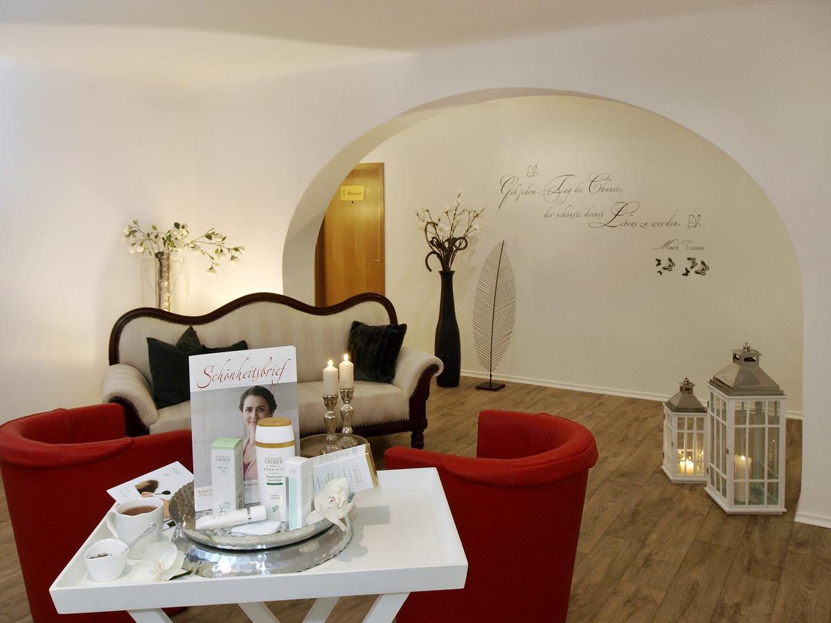 Hotel Restaurant Zum Goldenen Anker Mit Hallenbad & Wellnessbereich Windorf  Zewnętrze zdjęcie